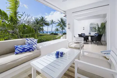 Image de Luxury Barbados Villa – Ocean Views & Direct Beach Access Just Moments Away