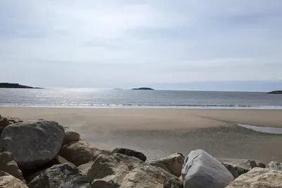 Image de Cozy ocean side retreat on Popham Beach Phippsburg