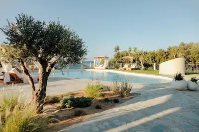 Image de Kalos Luxury Homes, Beach Loft Iii with Private Jacuzzi, The Beachside Experience