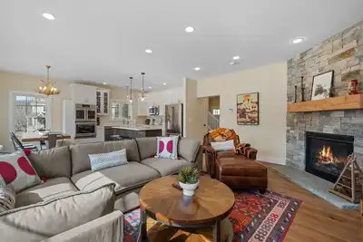 Image de Newly built, family friendly townhouse in the heart of Lincoln