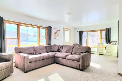 Image de *Bumble Town Retreat: The gateway to your Keweenaw Adventure and Tranquility*