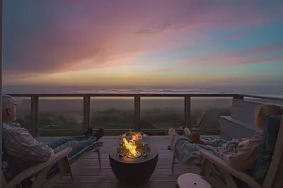 Image de Romantic Sunset Beach Views, HotTub @pinpointstays