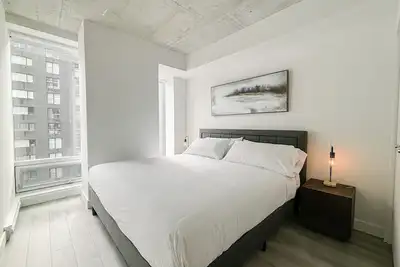 Image de New Luxury Unit in Heart of Mtl 910 | Metro access
