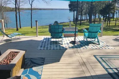 Image de Greers Ferry Lake House Perfect for Solar Eclipse!