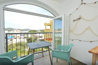 Image de Bel appartement pour 5 personnes avec climatisation, Wifi, Tv, animaux admis et parking