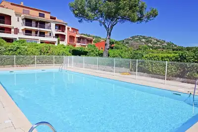 Image de Agréable appartement pour 4 personnes avec piscine, Wifi, Tv et terrasse