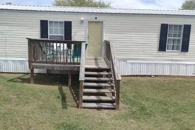 Image de Outdoorsman's Paradise with wide open spaces and pet friendly! \n