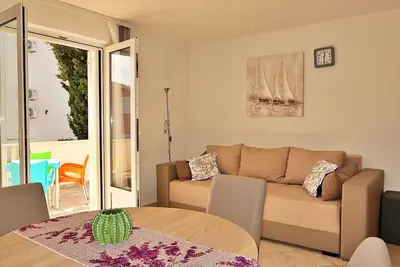 Image de Confortable appartement pour 4 personnes avec climatisation, Wifi, Tv, terrasse et animaux admis