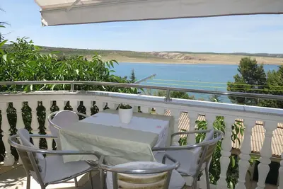 Image de Confortable appartement pour 5 personnes avec climatisation, Wifi, Tv et balcon