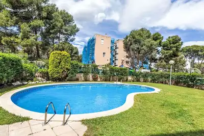 Image de Bel appartement pour 4 personnes avec Wifi, climatisation, piscine et terrasse