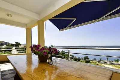 Image de Confortable appartement pour 8 personnes avec climatisation, Wifi, Tv et balcon
