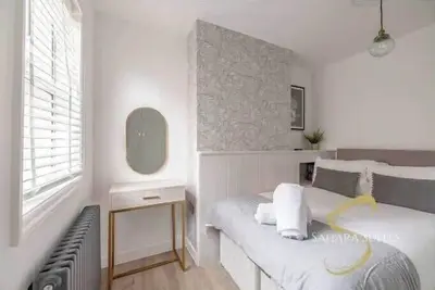 Image de Modern 2br | Windsor Castle & Eton | Work & Relax