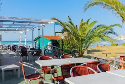 Image de Agréable appartement pour 3 personnes avec climatisation, Tv, terrasse et parking