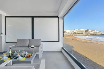 Merveilleuse maison de vacances privée pour 4 personnes avec climatisation, Tv et terrasse