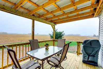 Image de Peaceful Shiloh Home w/ Deck & Fishing Pond Access
