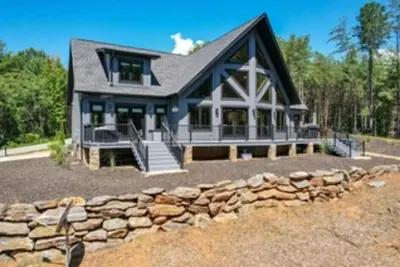 Luxury Stunning Home