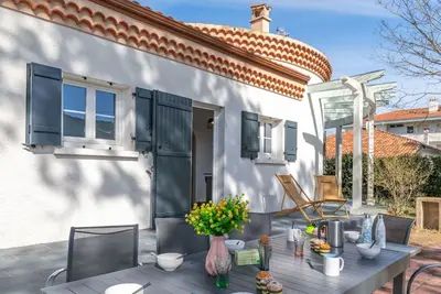 Image de Merveilleuse maison de vacances privée pour 8 personnes avec Wifi, Tv, terrasse et animaux admis