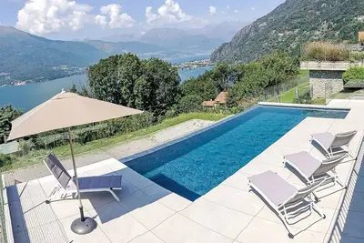Image de Magnifique maison de vacances privée pour 5 personnes avec Wifi, piscine, Tv et patio