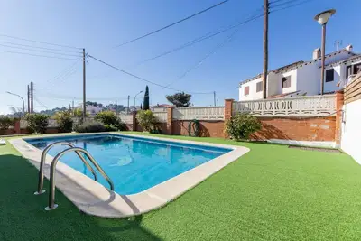 Image de Maison de vacances privée avec climatisation, Wifi, piscine privée, Tv, patio, animaux admis