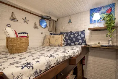 Magnifique maison de vacances privée pour 12 personnes avec Wifi, climatisation, Tv et parking