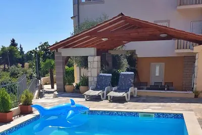 Image de Belle maison de vacances privée avec Wifi, piscine privée, climatisation, Tv, terrasse et parking