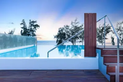 Image de Belle maison de vacances avec piscine, climatisation, Wifi, Tv, patio et parking