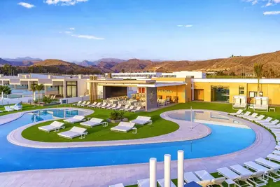 Image de Magnifique maison de vacances avec piscine, climatisation, Wifi, Tv, terrasse et parking