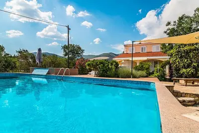 Image de Belle maison de vacances privée avec climatisation, Wifi, piscine privée, Tv, terrasse, parking