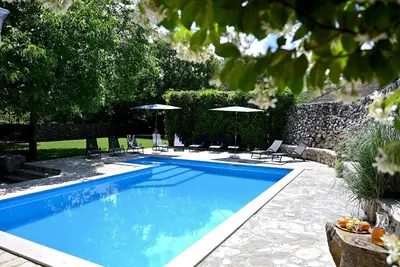Image de Maison de vacances privée avec climatisation, Wifi, piscine privée, Tv, terrasse, vue panoramique