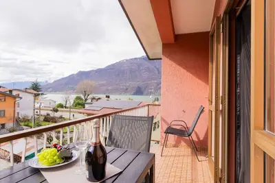 Image de Joli appartement pour 5 personnes avec Wifi, Tv, balcon, animaux admis et parking