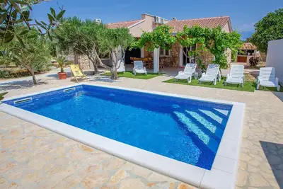 Image de Superbe maison à Novalja