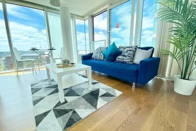 Image de Modern 2 bed in central Mk, Free Parking, Smart Tv