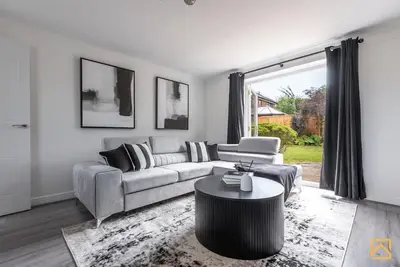Image de Cosy 5 bedroom house - Central