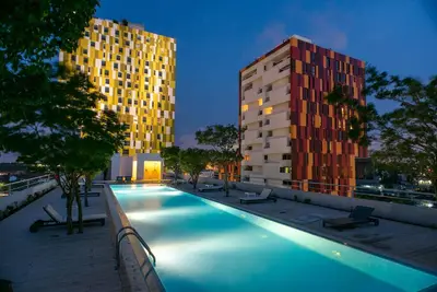 Image de Executive Duplex 2-Bedroom Apartment At Villaggio - Airport, 2 Bedroom Luxury Duplex Apartment Villa