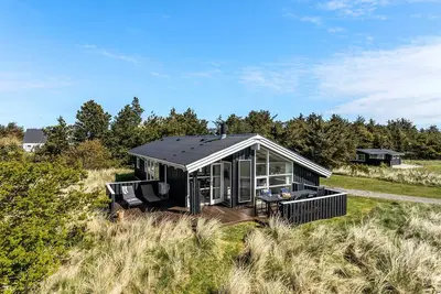 Image de Superbe maison à Hirtshals avec sauna