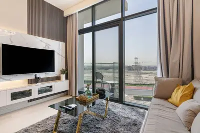 Image de Upgraded 1 Bedroom with Sofa Bed at Azizi Riviera