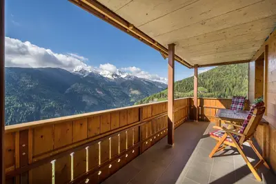 Image de Appartement 'Matscherhof Nikolaus' avec vue sur montagne, jardin partagé et balcon