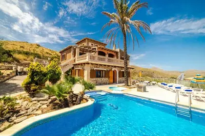 Image de Cana Lluny, just 3km. from Cala Torta, a natural beach, with 5 bedrooms