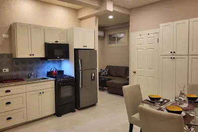 Image de Modern Comfort Close to Embassies and Hotel Area