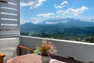 Image de Glikanisos House Nipos - idéal pour les randonneurs et les familles 2 chambres, 6 personnes, à 10 minutes de la plage
