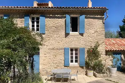 Image de Maison (Mas) Provençale dans le Luberon avec piscine!