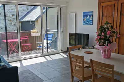 Appartement bien situé à 3 min à pied de la plage et du centre nautique Port Mer