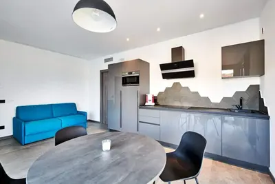 Image de ApartmentsGarda Aurora Deluxe-with outside Jacuzzi