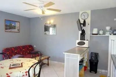 Image de Appartement 2p proche plage, parking, Quartier Grande Plage