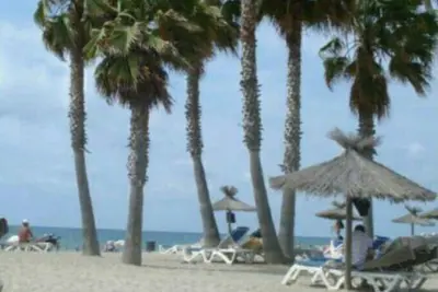 Image de Costa Dorada a tan Solo 45' de Barcelona & Parking