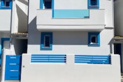 Villa Turchese : maison flanbant neuve avec vue mer