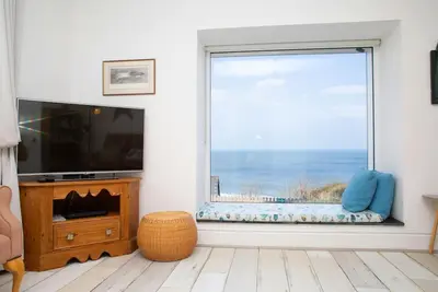 Image de Brigydon, Tresaith - Deux Chambres Gîte, Couchages 5