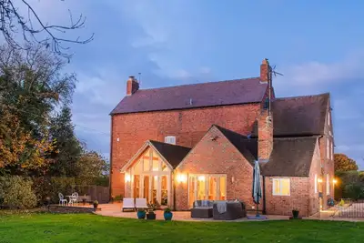 Image de Bank Farm House - Stunning House & Gardens