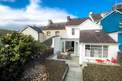 Image de Brodawel, New Quay - Trois Chambres Gîte, Couchages 6