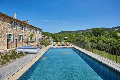 Image de Superbe maison à louer pour les vacances - La Pastorale